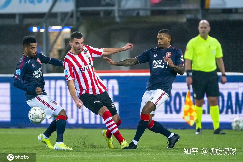 充满了青春 充满了青春